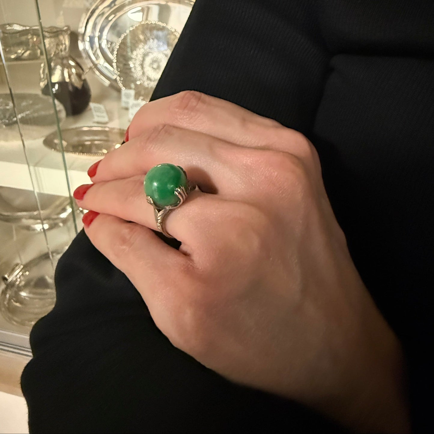 Estate Round Ball Jade Sterling Silver Ring