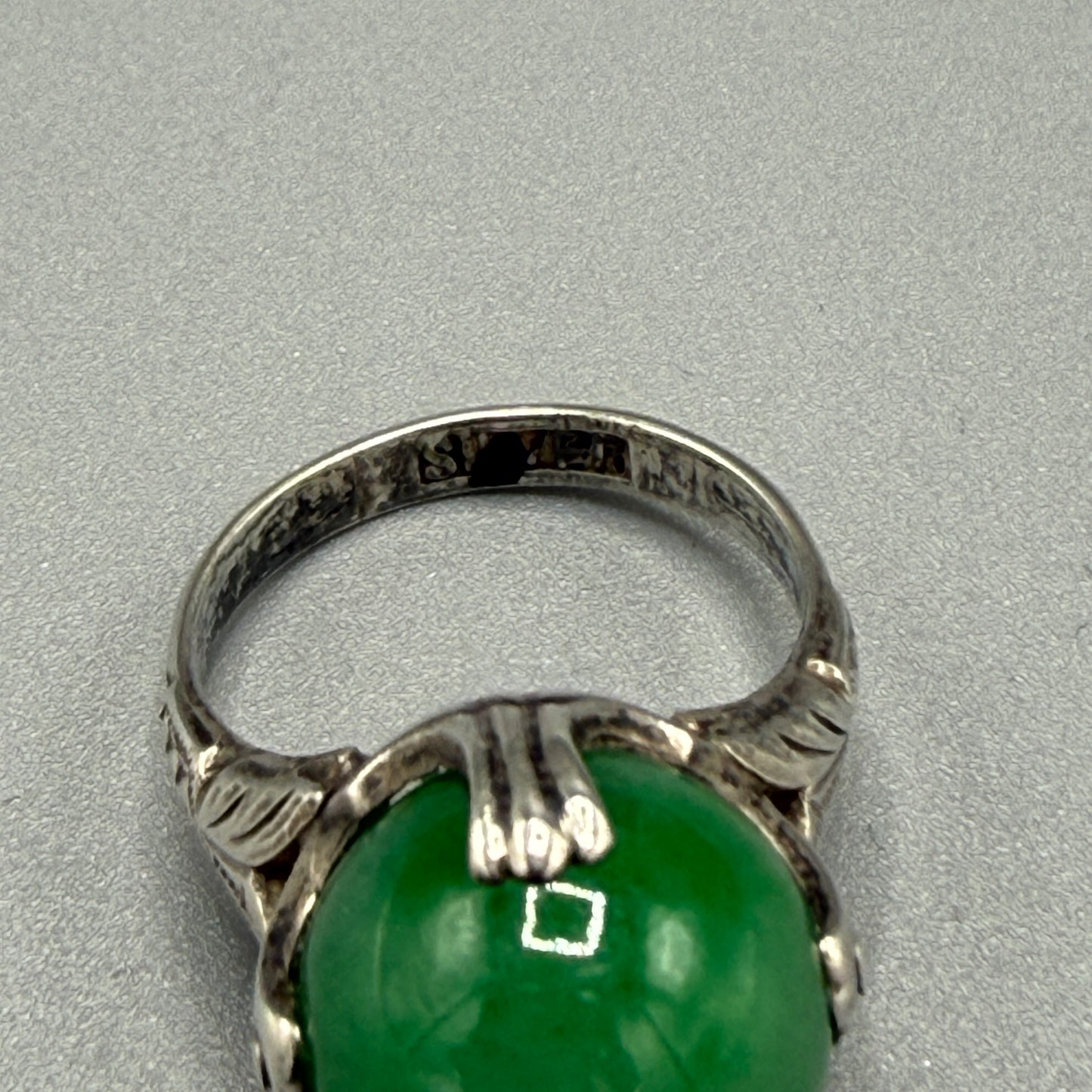 Estate Round Ball Jade Sterling Silver Ring