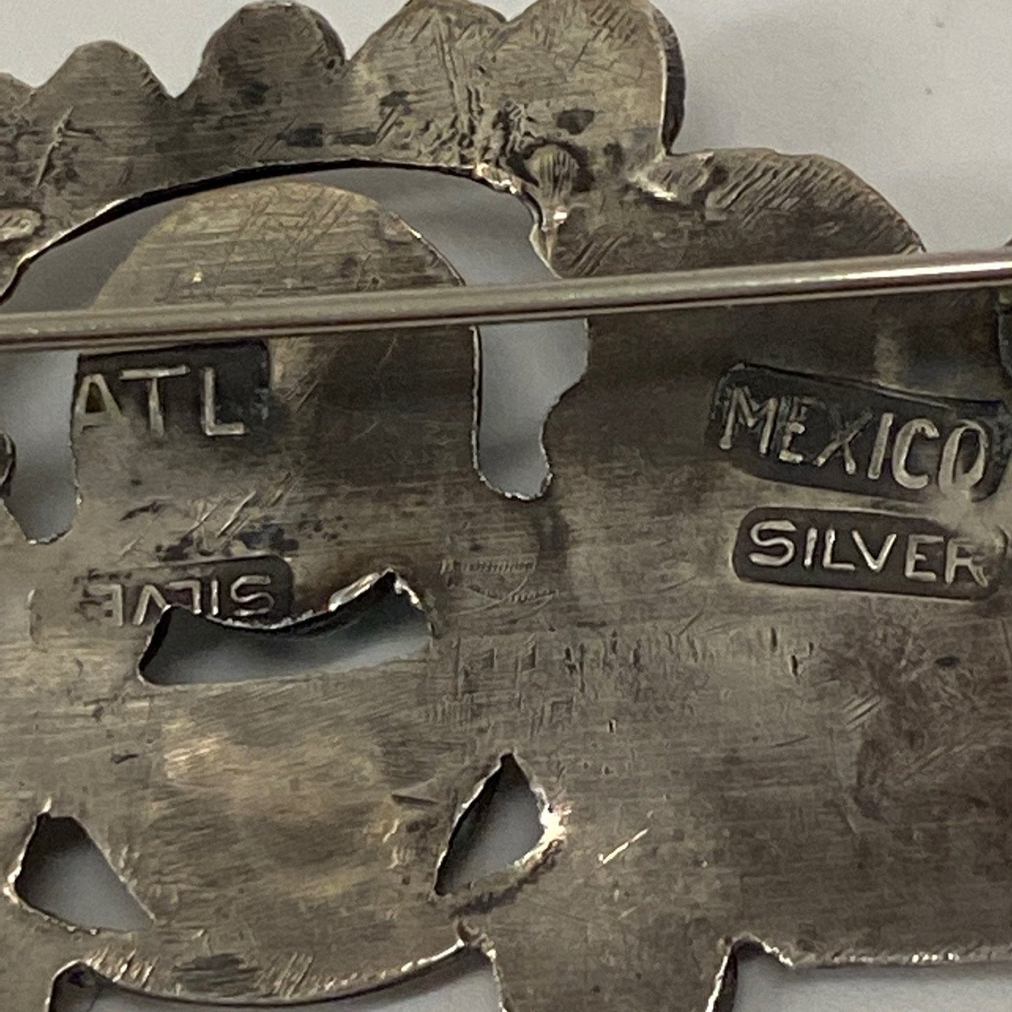 Estate Matl Silver and Turquoise Brooch with Lovebirds