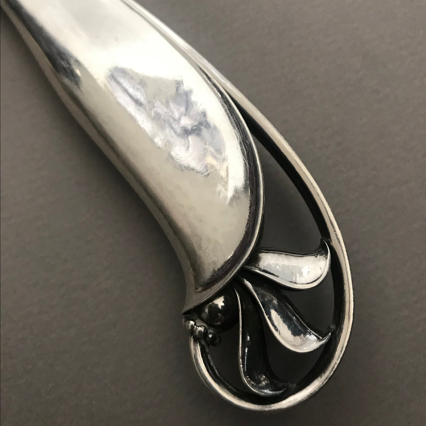 Georg Jensen Sterling Silver Ornamental Table Crumber No.359