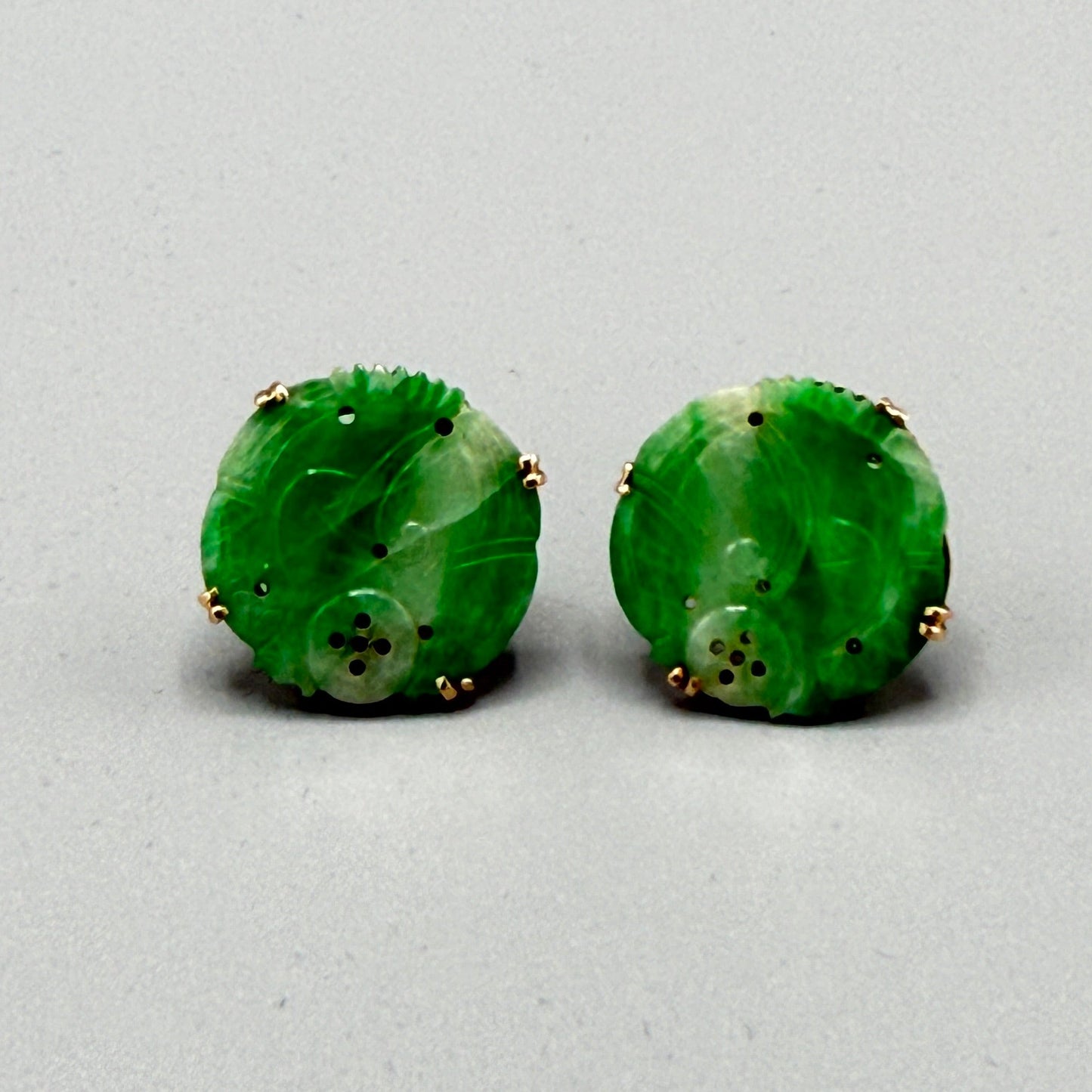 Estate Antique Carved Jadeite Earrings with 14kt Gold Mounts Post Back