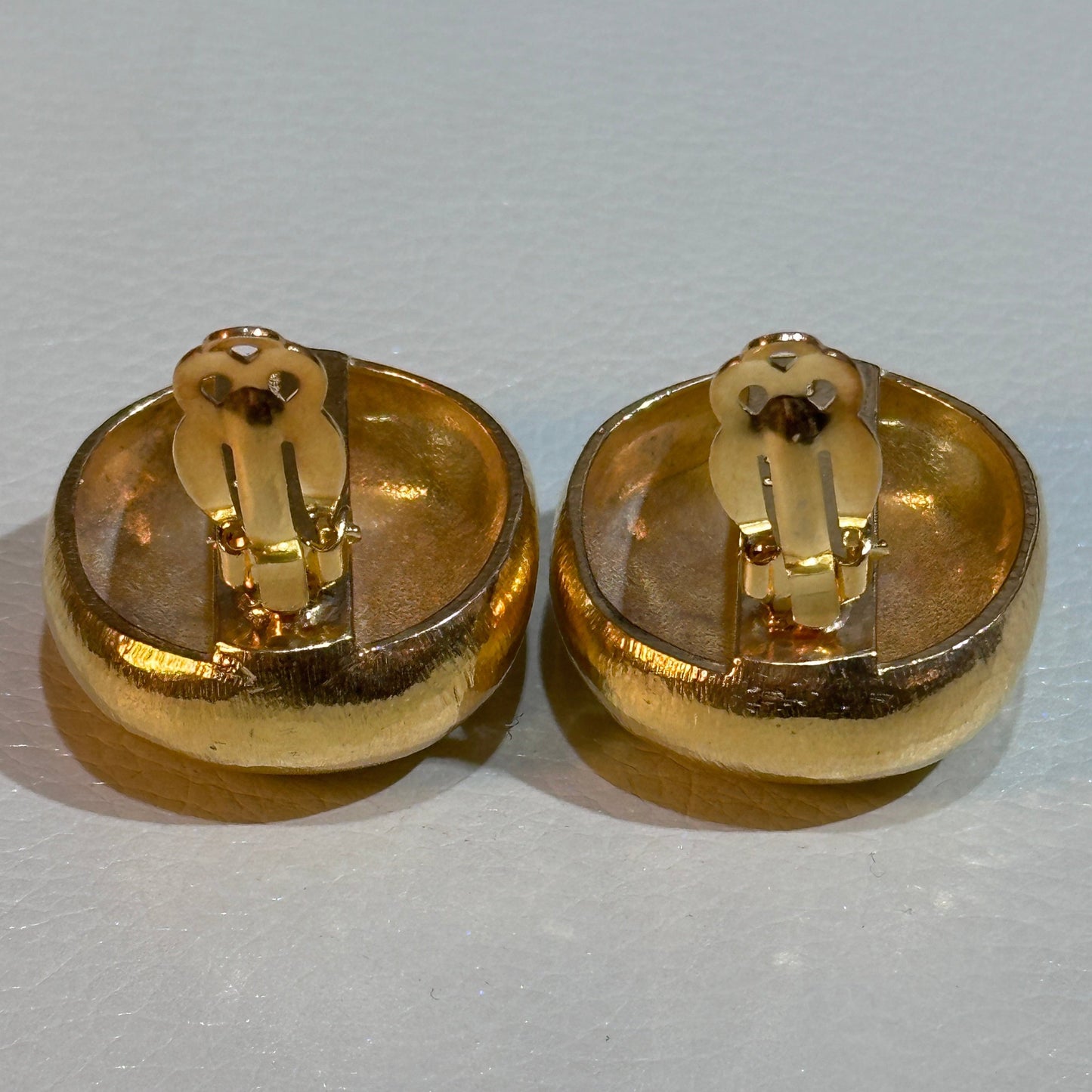 Estate Sterling Silver w/ 24KT Gold Vermeil Clip-on "Pebble" Earrings by John Iversen