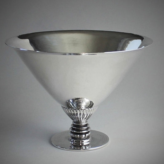 Estate Georg Jensen Sterling Silver Triangular Hammered Bowl by Gundorph Albertus No. 259