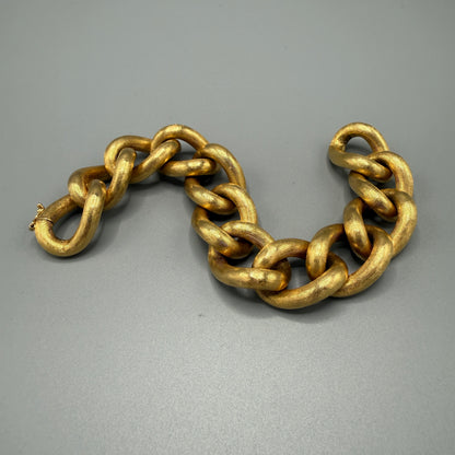Estate 18kt Gold Textured Curb Large Link Bracelet by UNOAERRE