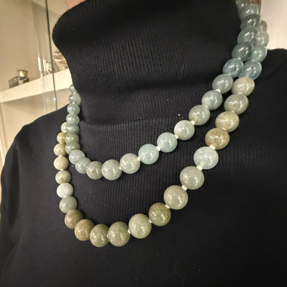 Estate Antique Grey-Green Graduated Jadeite Bead Necklace