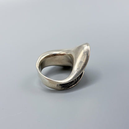 Estate Sterling Silver Two Toned Wave Ring