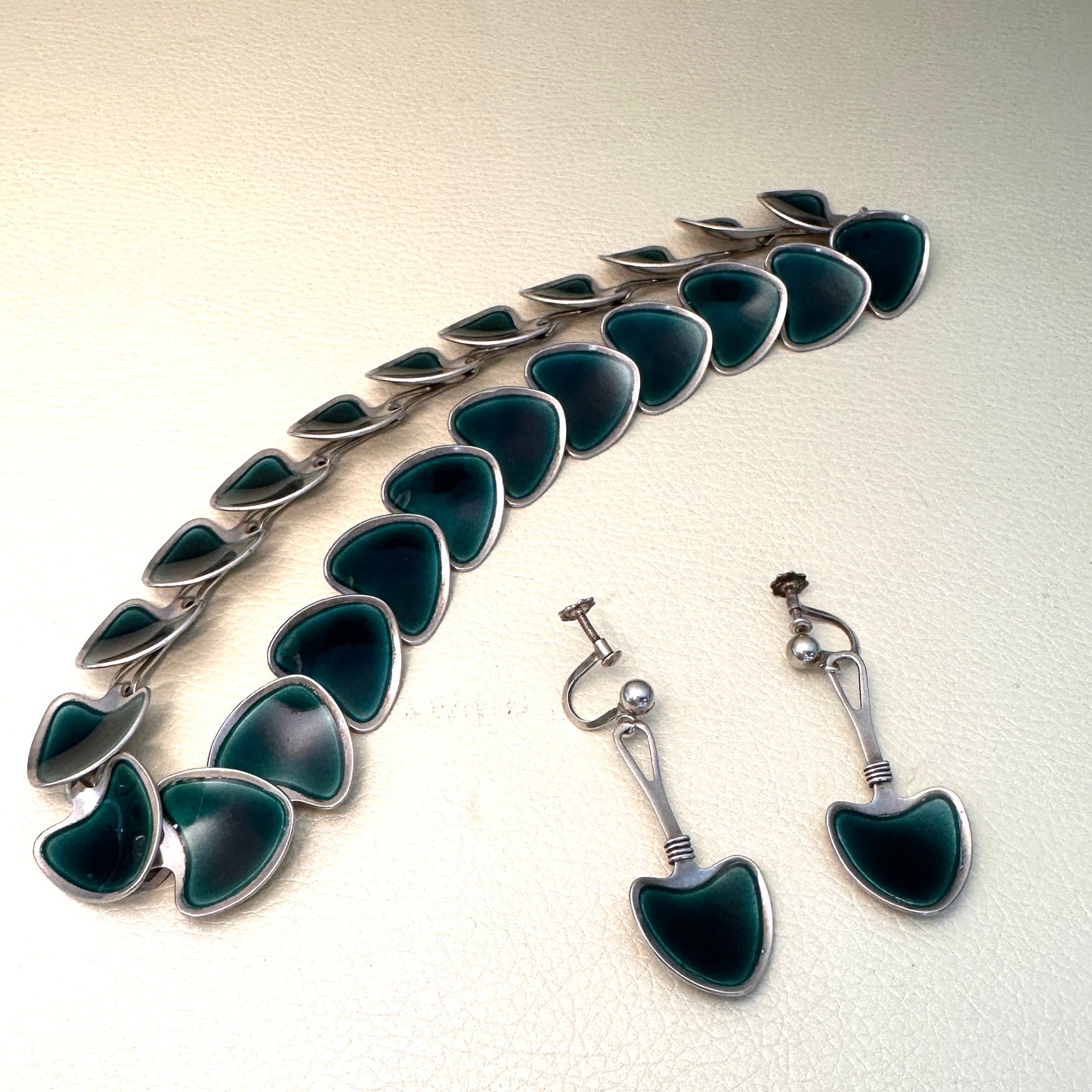 Estate Sterling Silver Green Enamel Earrings Screwback (by Atelier Borgilia)