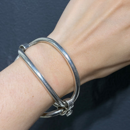 Hans Hansen Modernist Hinged Screw Closure Bangle no 255