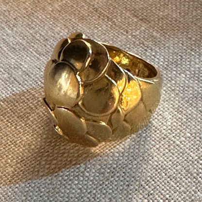 Estate 18kt Sculpted Solid Gold Ring by Cartier