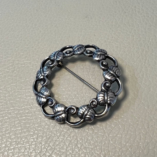 Estate A. Ring Copenhagen Sterling Silver Denmark Small Art Nouveau Wreath Brooch From 1940
