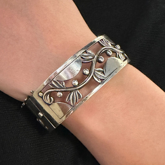 Estate Georg Jensen Sterling Silver Art Deco Bangle by Harald Nielsen No. 66