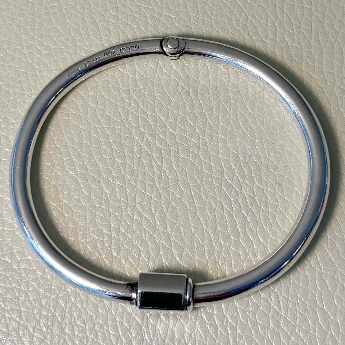 Estate Gucci Sterling Silver Hinged Bangle Inlaid with Rectangular Green Enamel and Screw Clasp by Piero Nutini