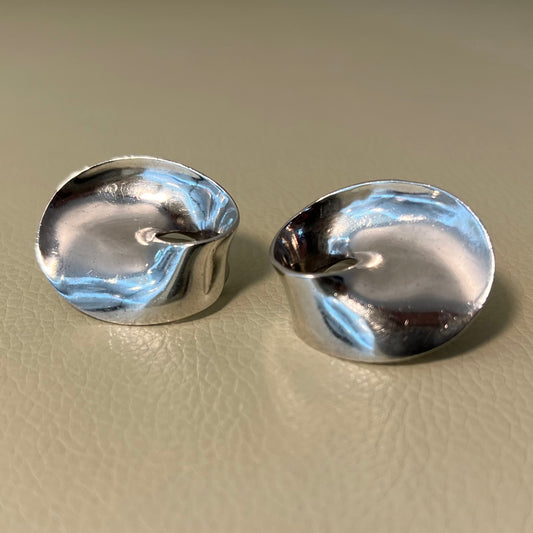 Estate Jondell Sterling Silver Clip-On Earrings Inspired by "Mobius" Design