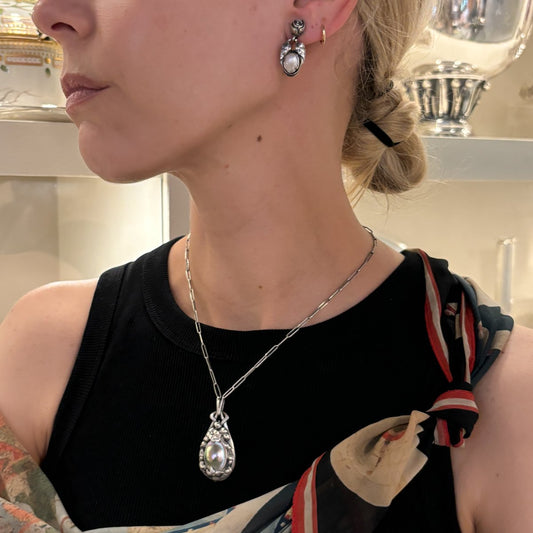 Estate Kalo Hand Wrought Sterling Silver Art Nouveau Blister Pearl Pendant Necklace