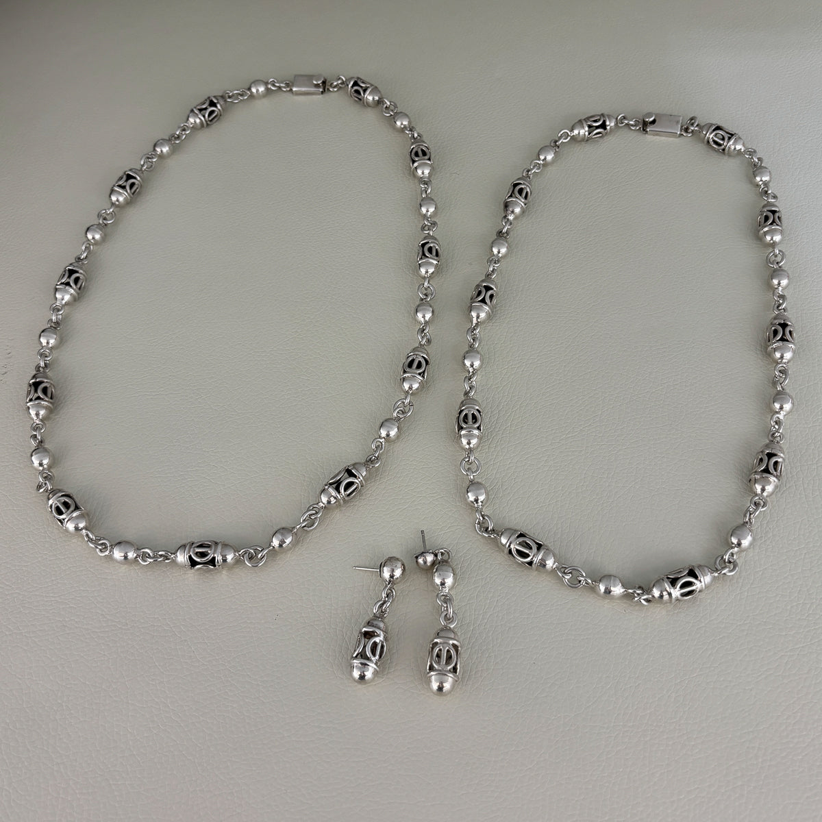 Estate Mexican Sterling Silver Heavy Beaded Long Necklace 23.5"