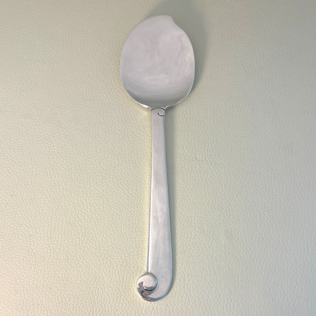 Estate Porter Blanchard Sterling Silver "Modern Scroll" Small Flat Ovoid Server