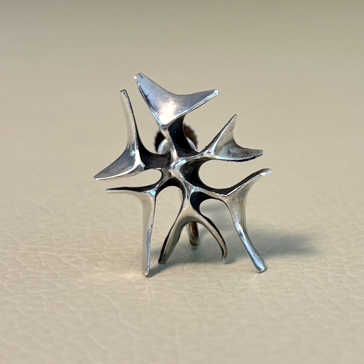 Estate Ronald Hayes Pearson Sterling Silver Abstract Screw-Back Earrings