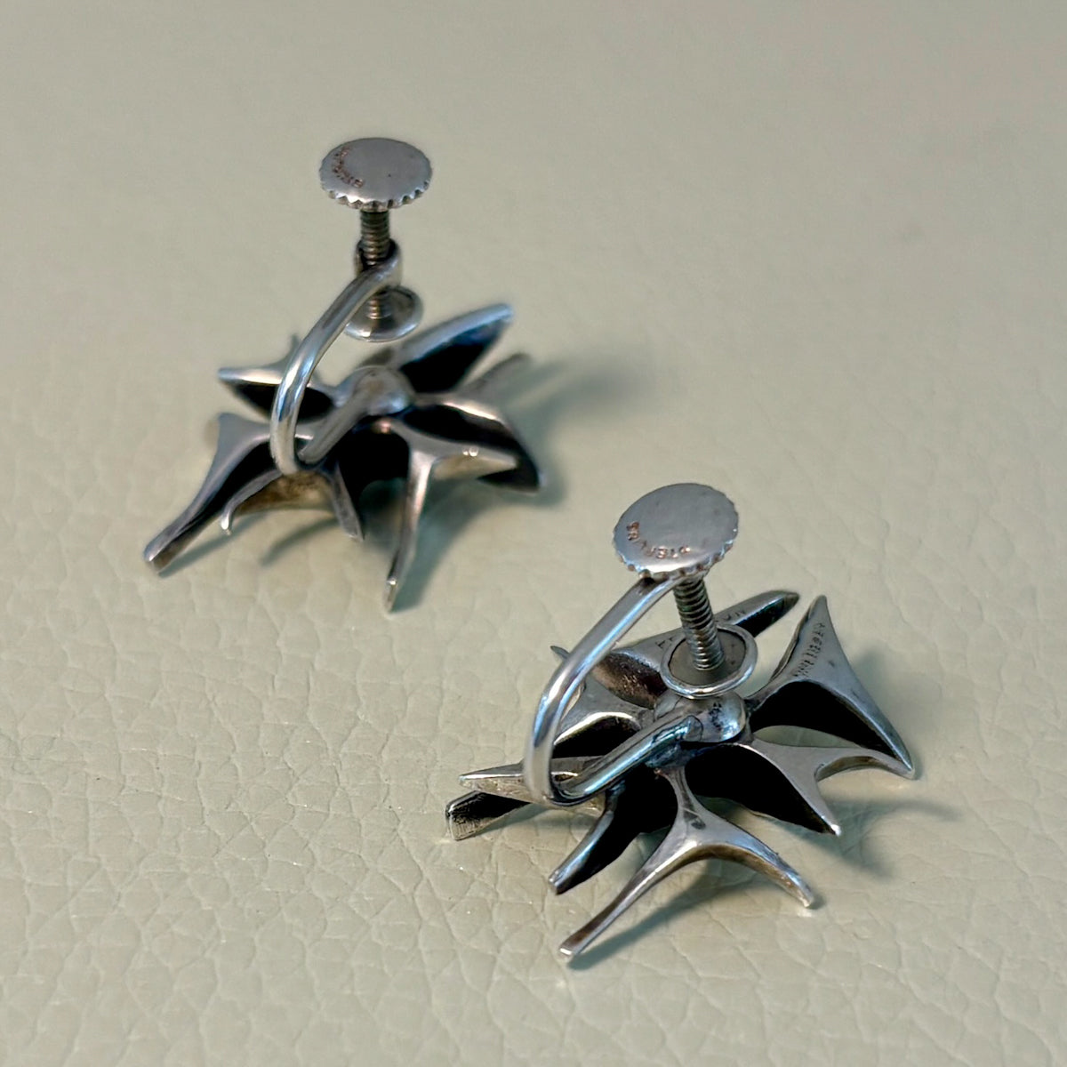 Estate Ronald Hayes Pearson Sterling Silver Abstract Screw-Back Earrings