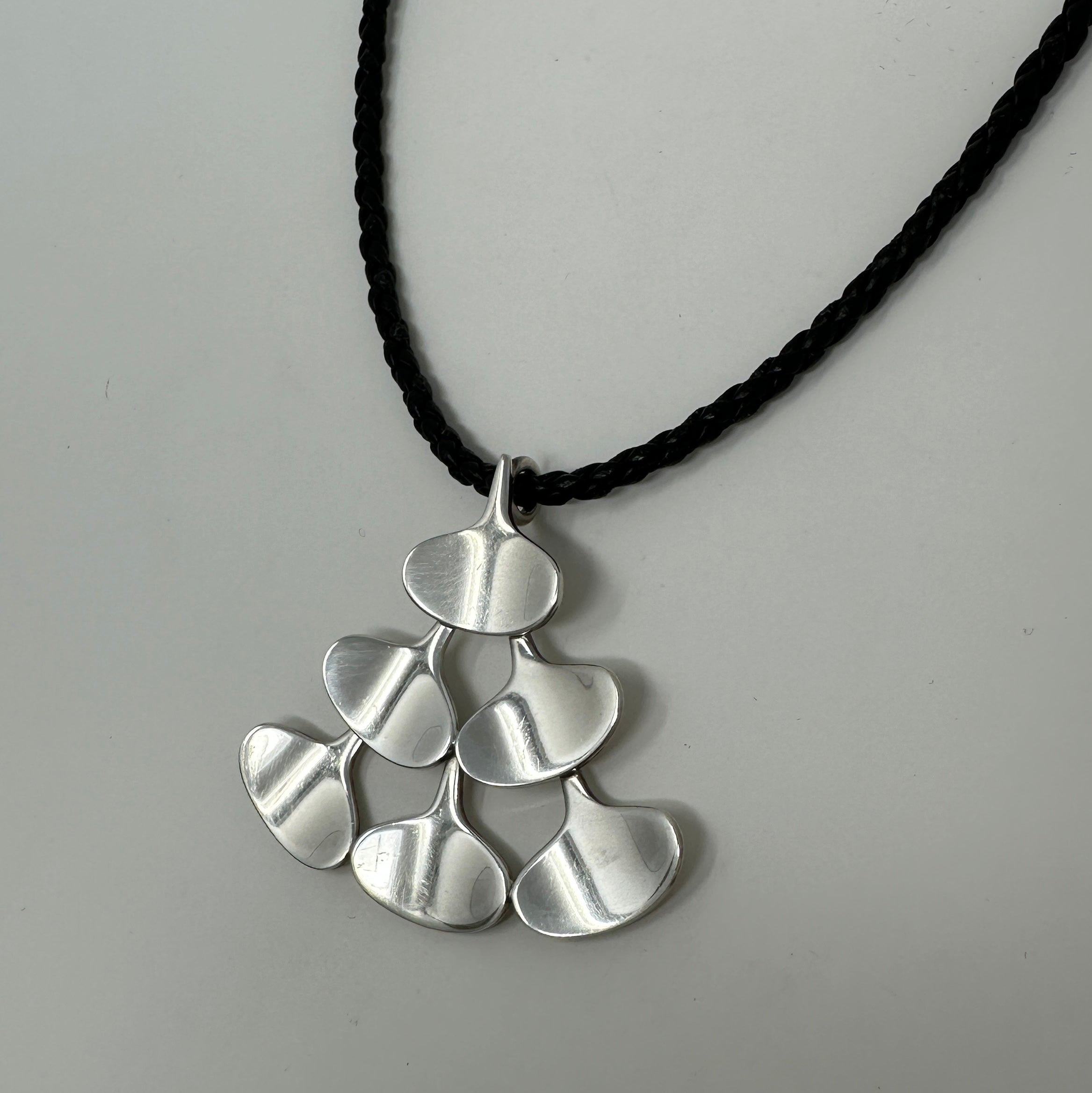 arthus-bertrand 銀製 Estate Ib Bluitgen Sterling Silver Modernist Six Teardrop Tree