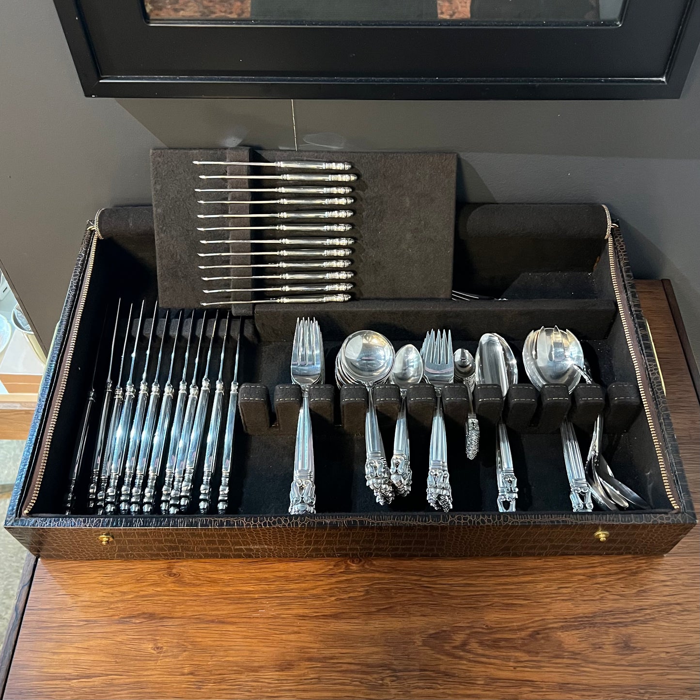 Estate Georg Jensen Sterling Silver Flatware in the "Acorn" Pattern Service of Twelve with Serving Pieces by Johan Rohde