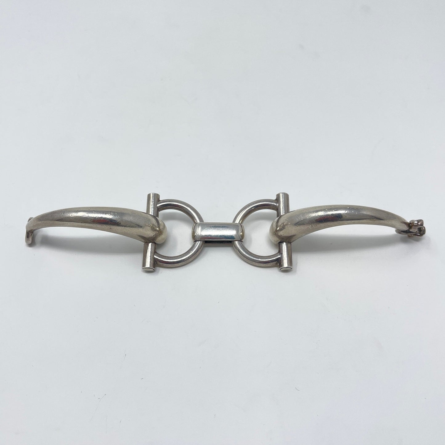 Estate Gucci Sterling Silver Horsebit Bracelet hinged safety clasp