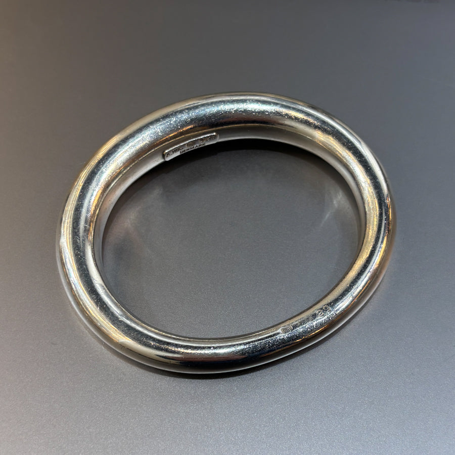 Estate Georg Jensen Sterling Silver Tapered Ovoid Bangle by Andreas Mikkelsen with English Import Marks