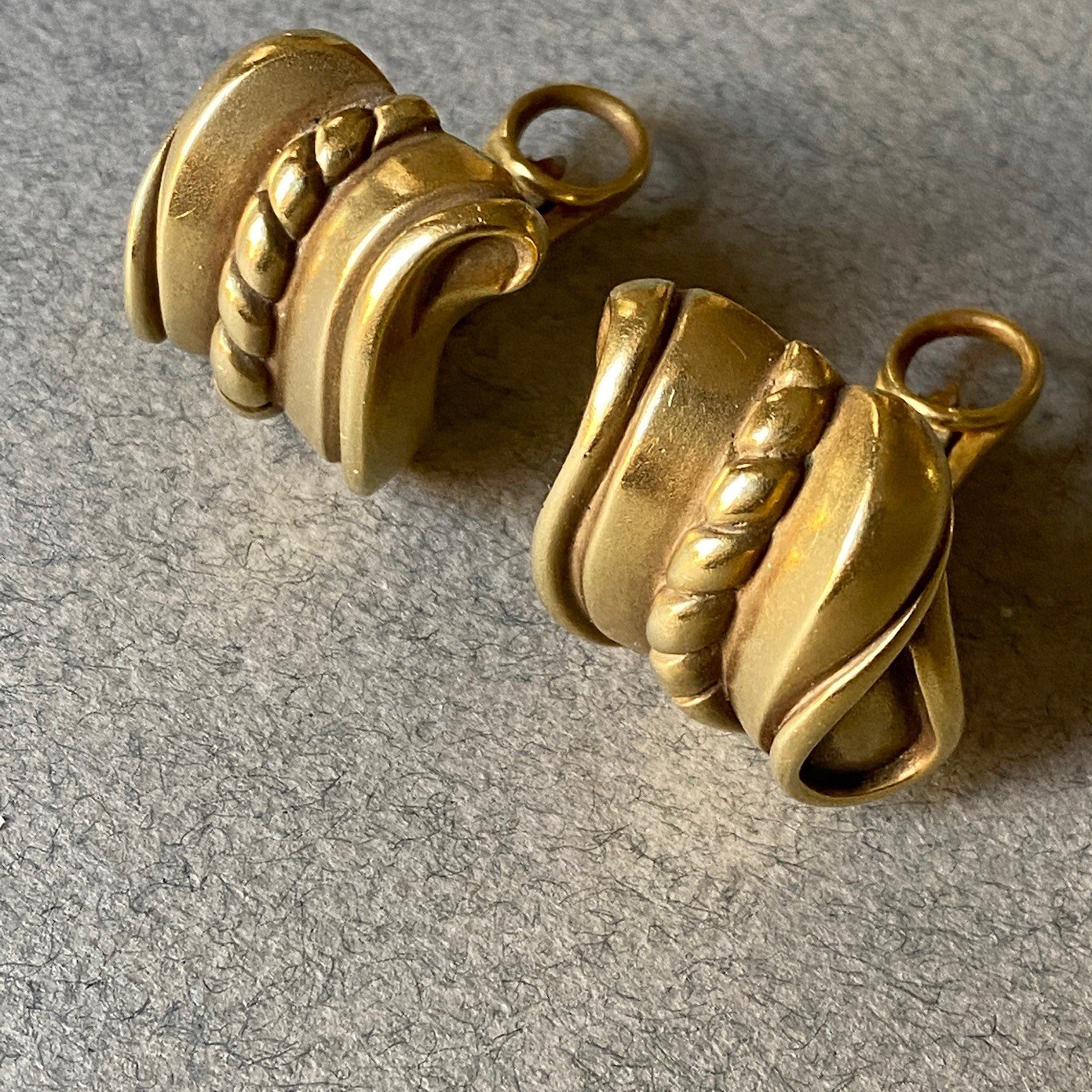 Barry Kieselstein-Cord 18K Gold Clip-On Earrings