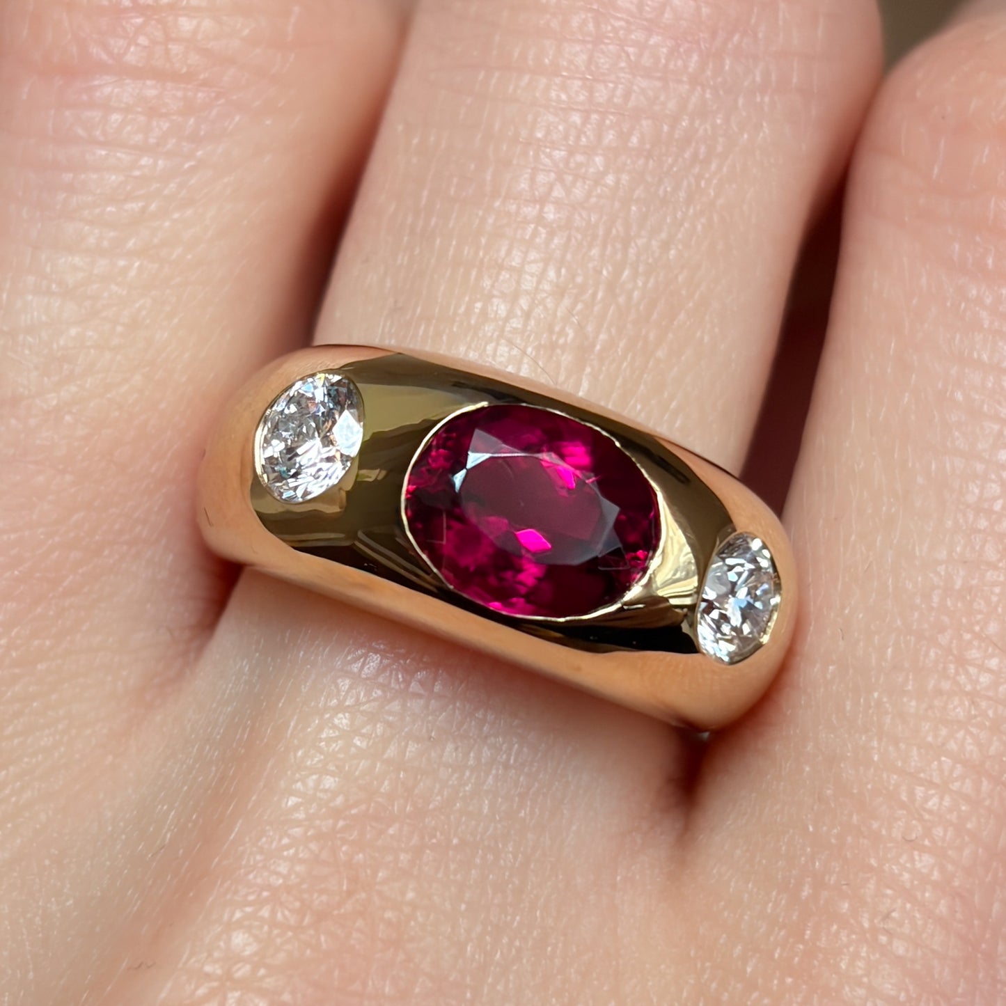 18k Gold Rubellite & Brilliant Cut Natural Diamond Gypsy Ring