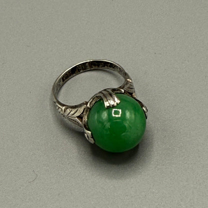 Estate Round Ball Jade Sterling Silver Ring