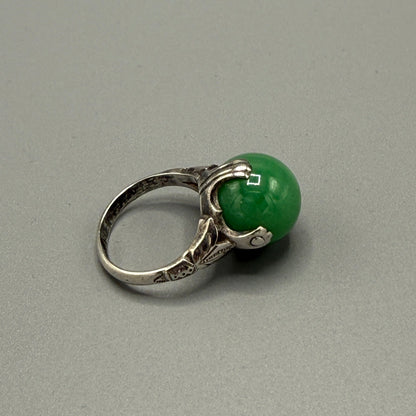 Estate Round Ball Jade Sterling Silver Ring