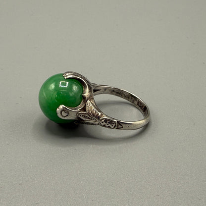 Estate Round Ball Jade Sterling Silver Ring