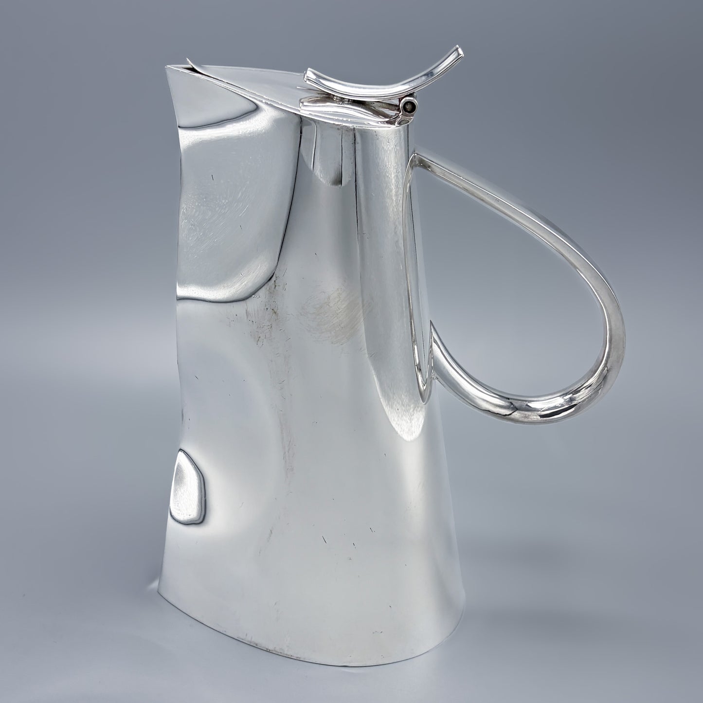 Sterling silver Modernist Decanter with Hinged Lid by Ravissant