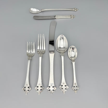 Estate Old Newbury Crafters Sterling Silver Hand Wrought "Crusaders" Pattern