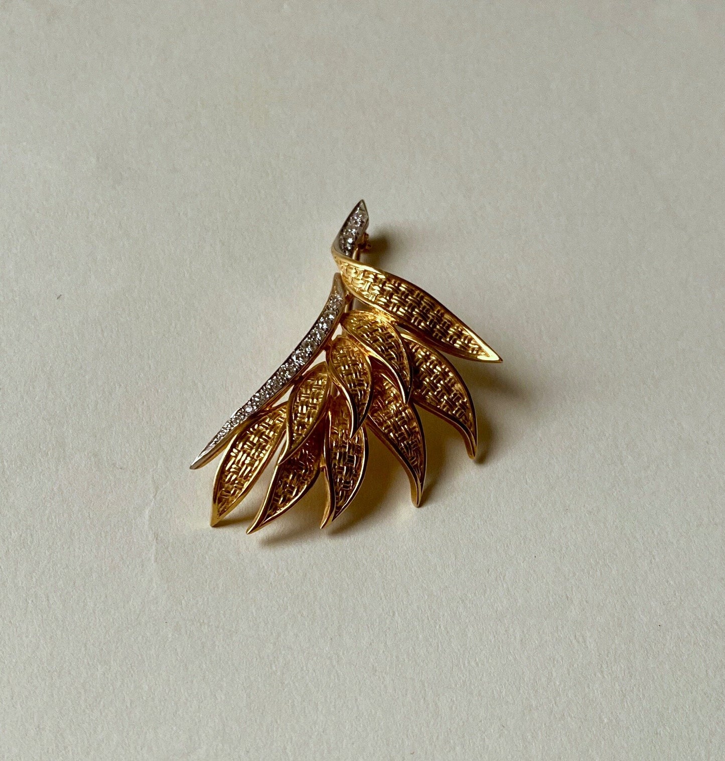 Gold Feather Brooch with Diamond