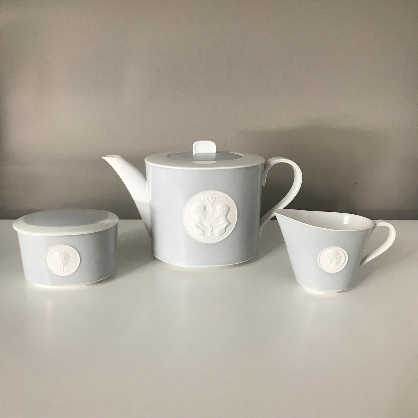 Estate Vintage KPM  Berlin "Arkadia Gray" Mocha Set