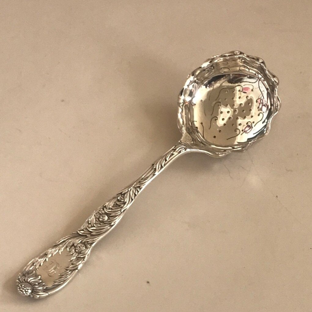 Estate Tiffany & Co. Rare Sterling Silver Chrysanthemum Pea Spoon