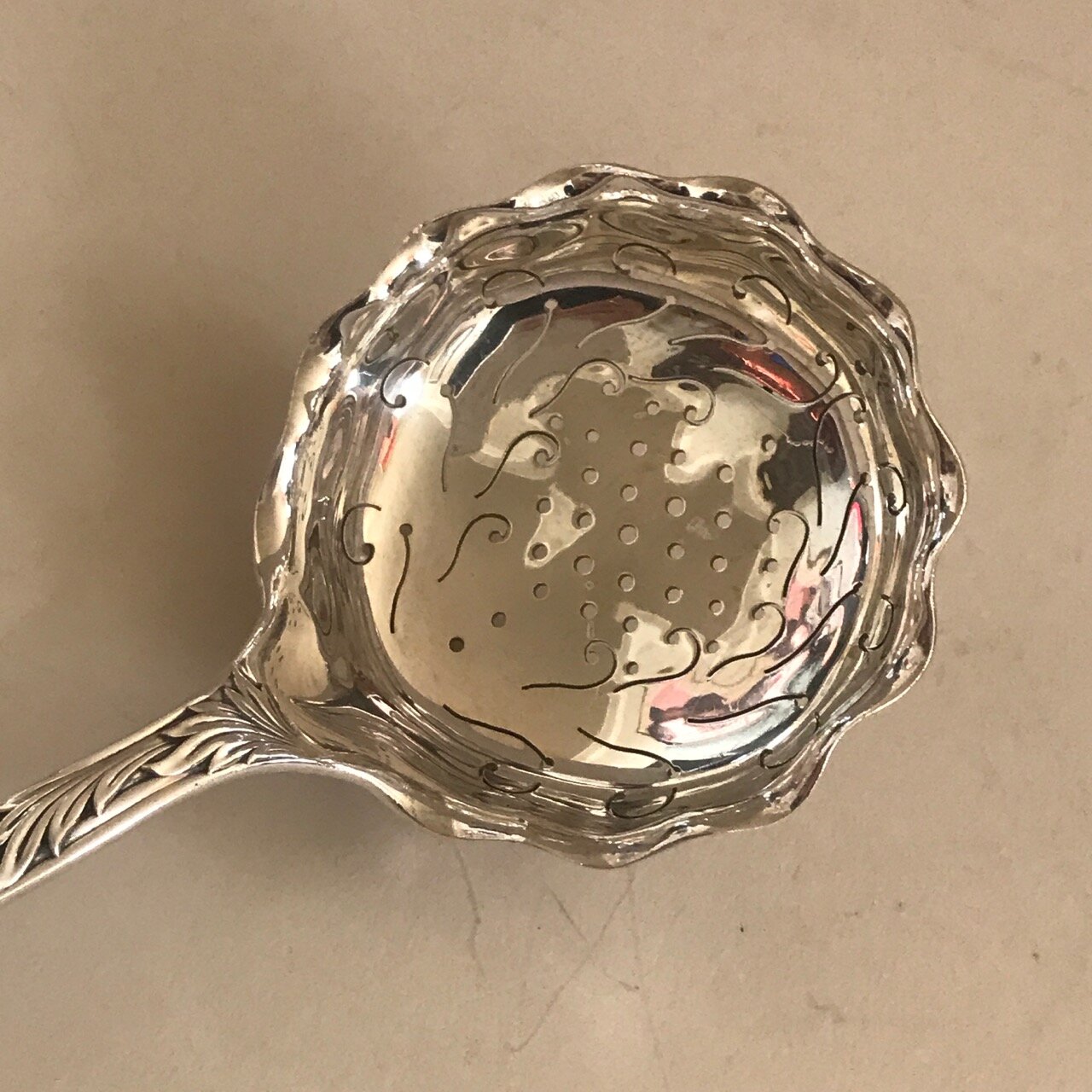 Estate Tiffany & Co. Rare Sterling Silver Chrysanthemum Pea Spoon