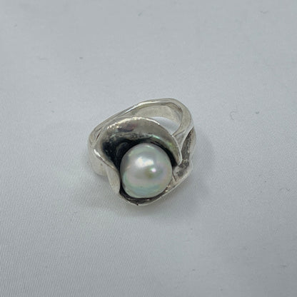Estate Sterling Silver Clam with Pearl Ring by Phyllis Sklar