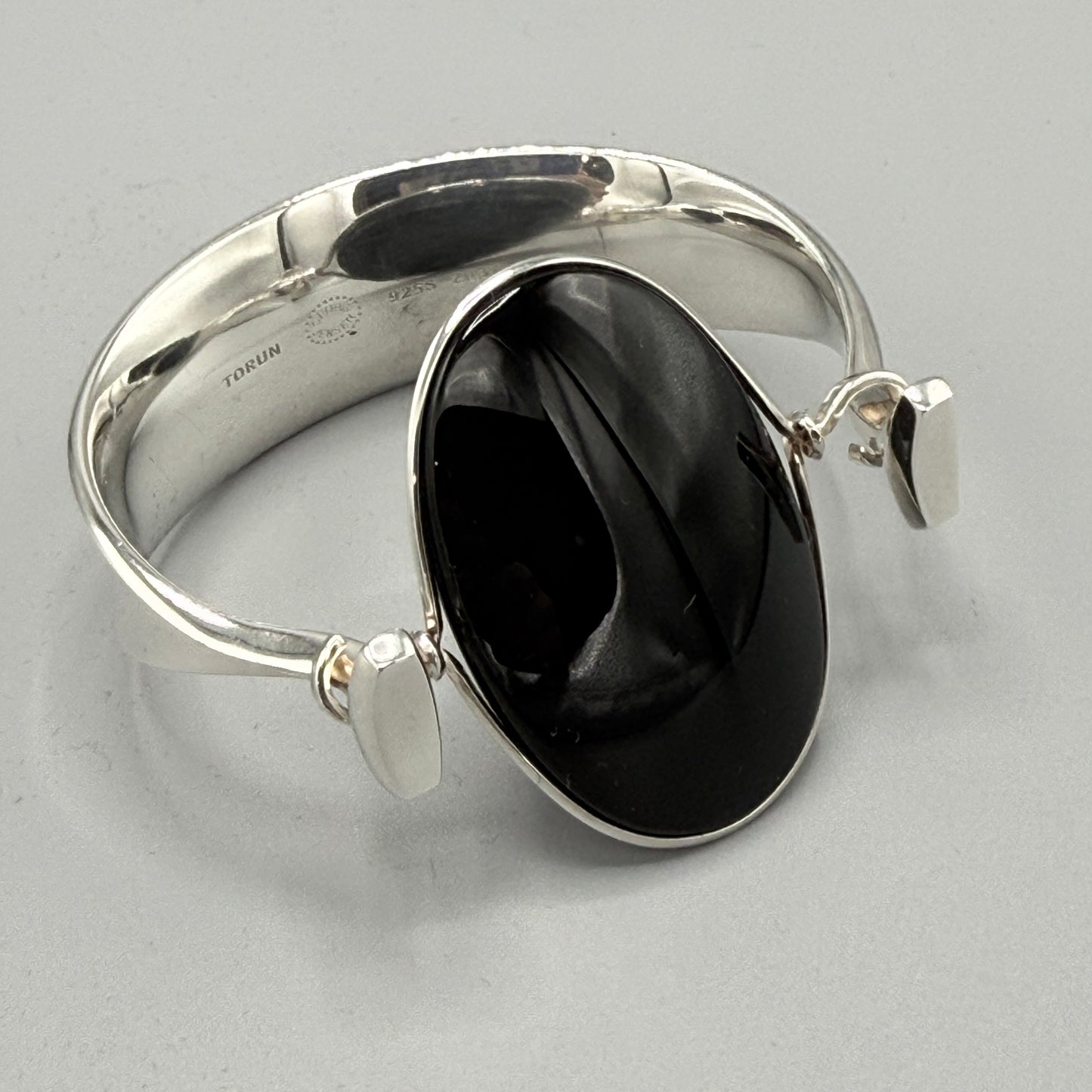 New Georg Jensen Sterling Silver Black Onyx Bangle No 203A by Vivianna Torun
