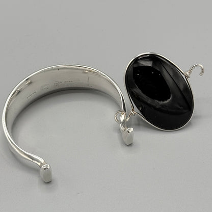 New Georg Jensen Sterling Silver Black Onyx Bangle No 203A by Vivianna Torun