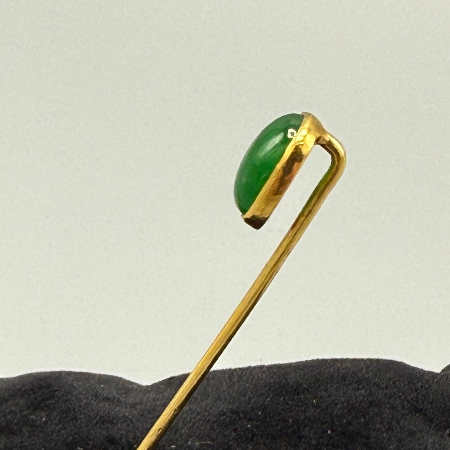 Estate Imperial Jadeite Stick Pin in 22kt Gold