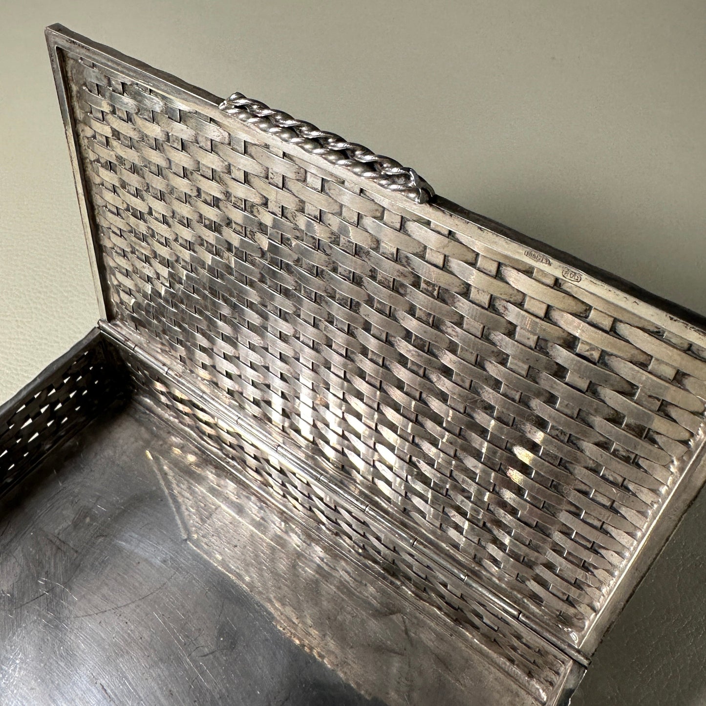 Estate 800 Silver Art Deco Style Table Box with Basketweave Pattern