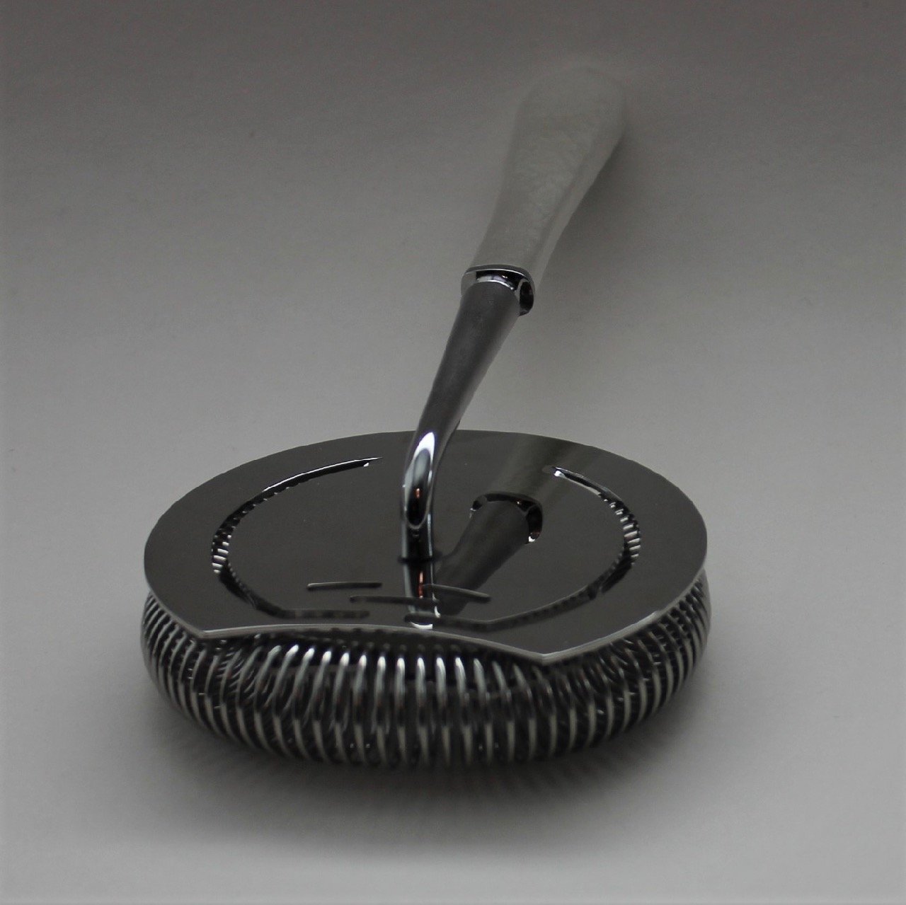 Robbe & Berking Martelé 150 Silver Plated Cocktail Strainer