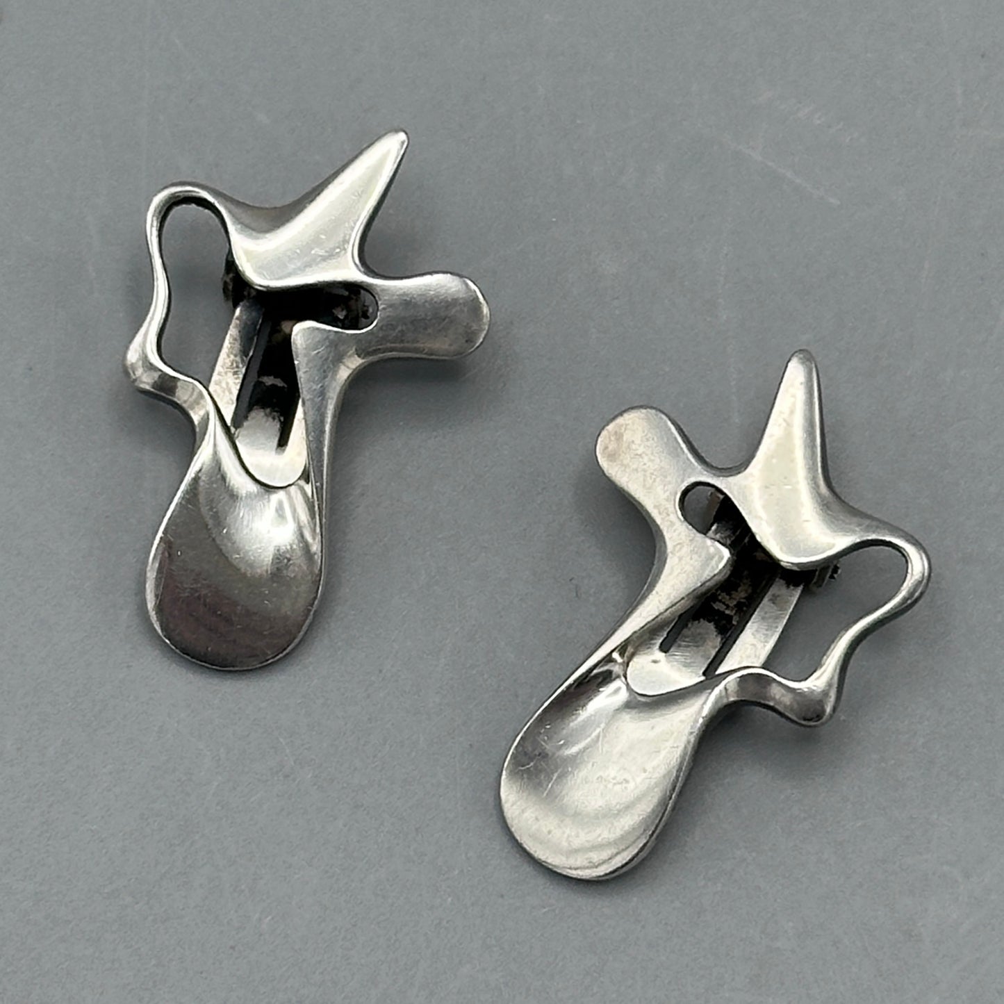 Estate Georg Jensen Sterling Silver "Splash" Earrings by Henning Koppel No 118