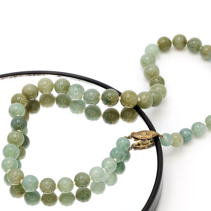 Estate Antique Grey-Green Graduated Jadeite Bead Necklace