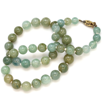 Estate Antique Grey-Green Graduated Jadeite Bead Necklace