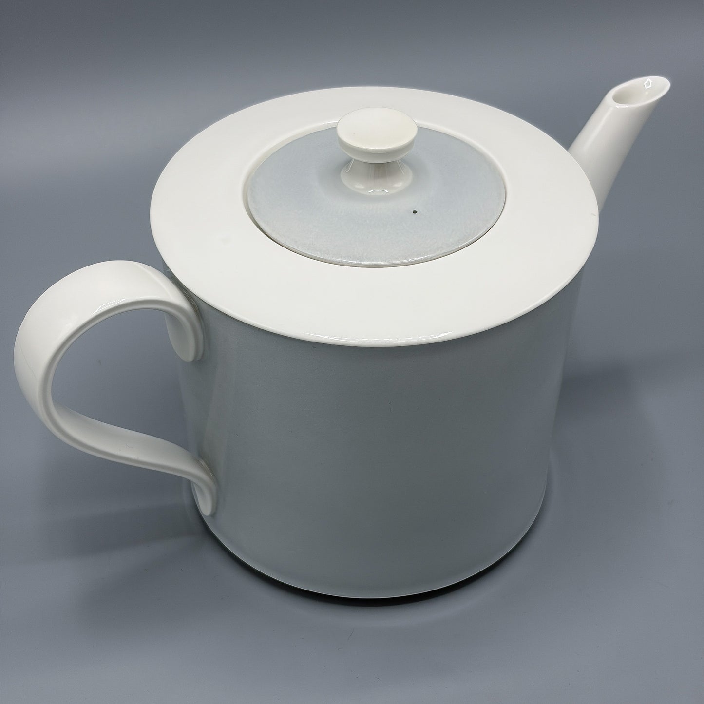 Estate KPM ARCADIA Pattern Gray & White Porcelain Teapot