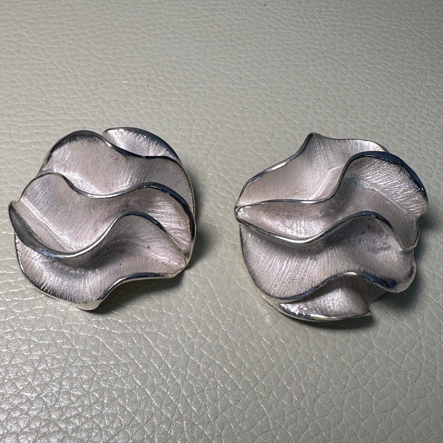 Estate Sterling Silver Modernist Clip-on Earrings by Janet Gabriel