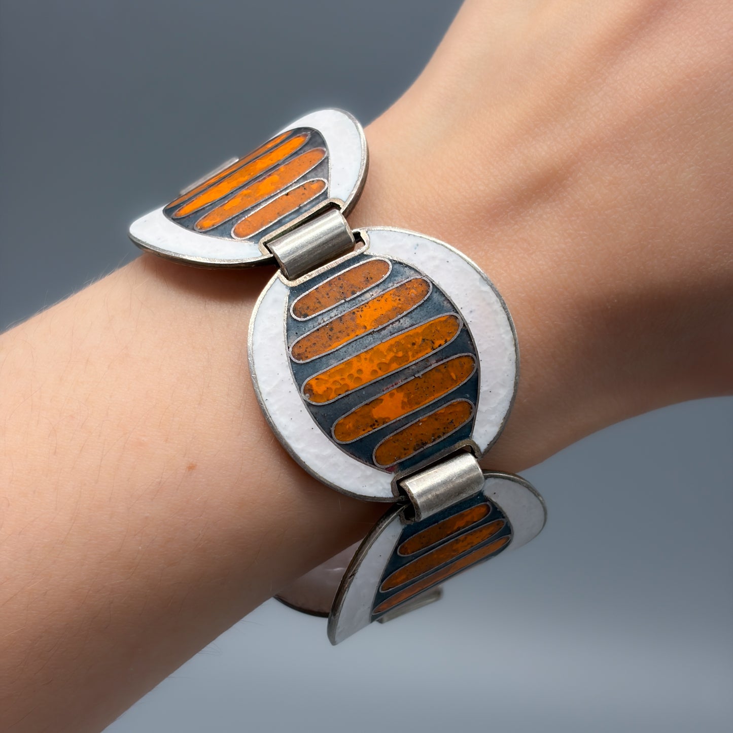 Estate German Polychrome Matte Enamel & Sterling Silver Circular Link Bracelet No 11