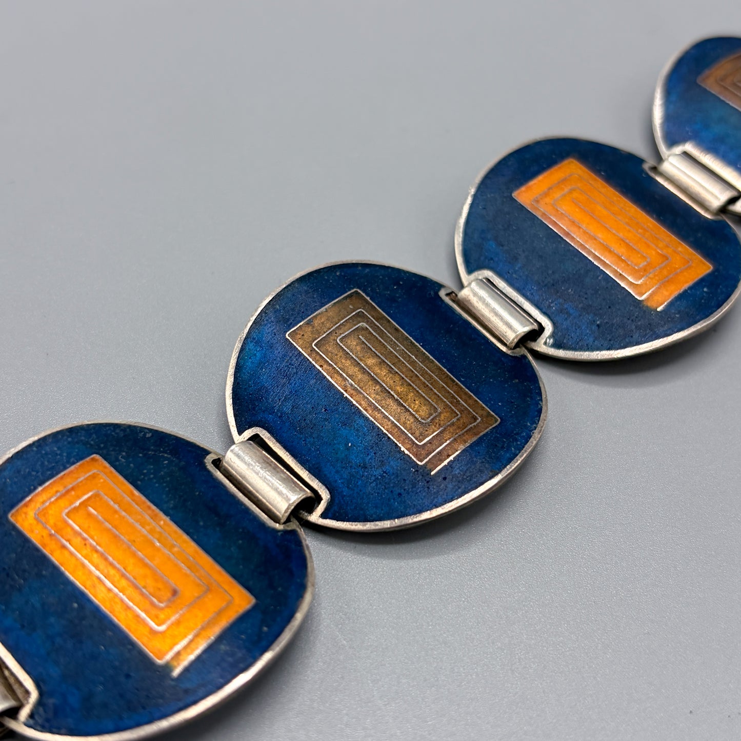 Estate German Polychrome Matte Enamel & Sterling Silver Circular Link Bracelet No 9